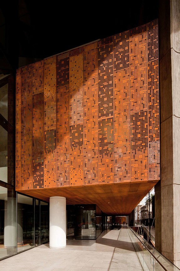 Exteriors Designed With Corten Steel Sheets