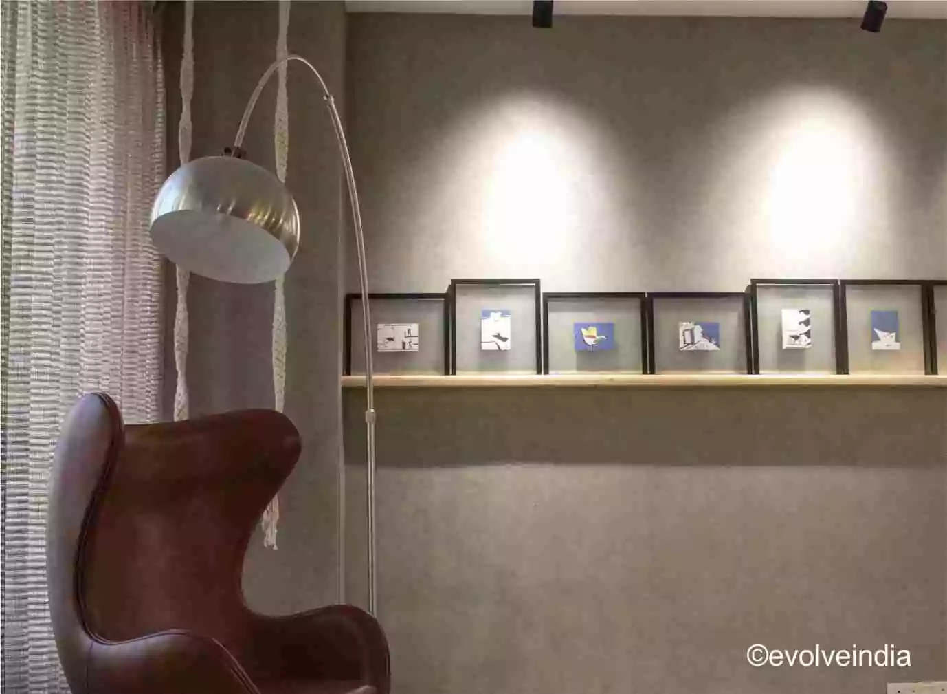 Concrete Finished Seamless Interior Walls by Evolve India