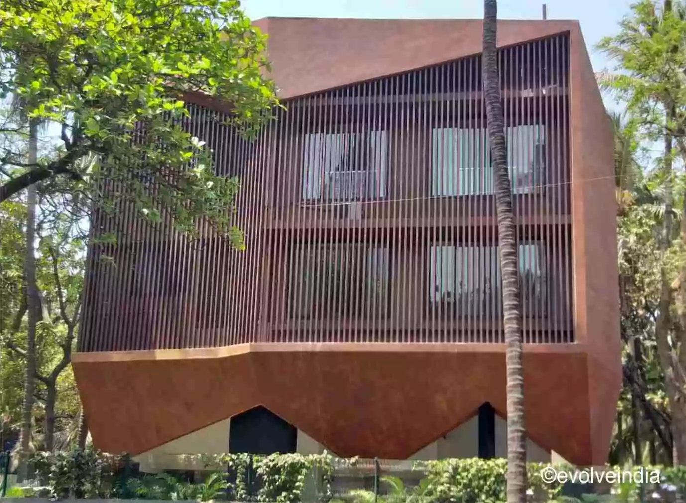 A Modern Rustic Bungalow Facade done by Evolve India
