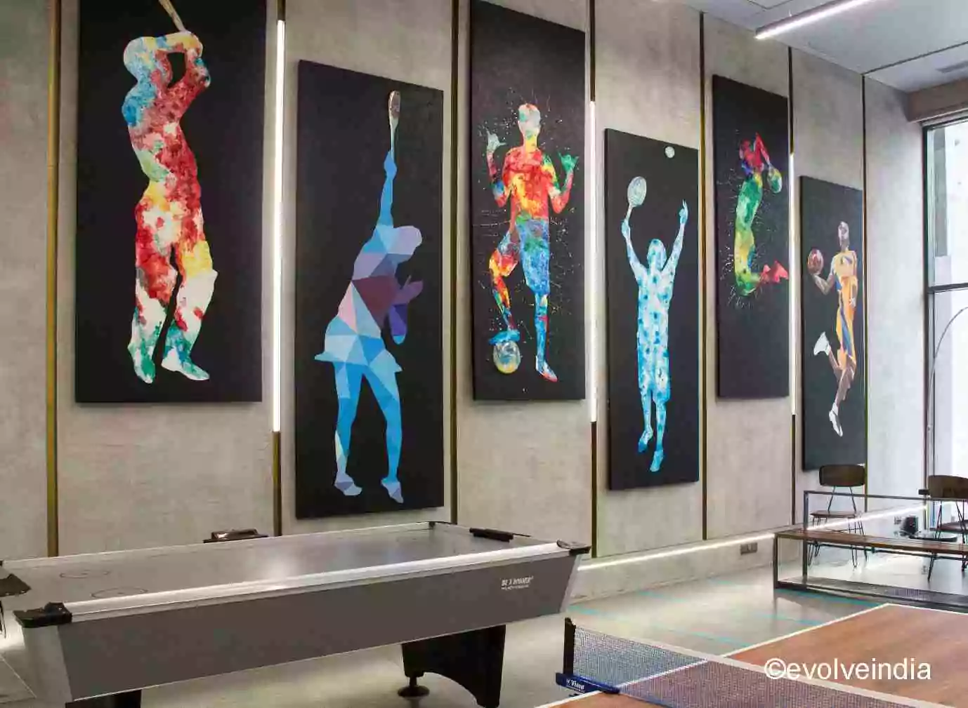 Seamless wall designed using liquid metal brass inlays by Evolve India