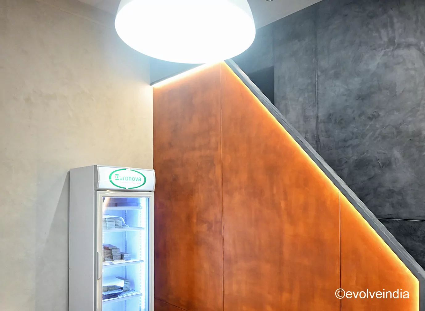 Seamless Wall Seamless wall designed using corten steel finish and decorative concrete finish by Evolve India