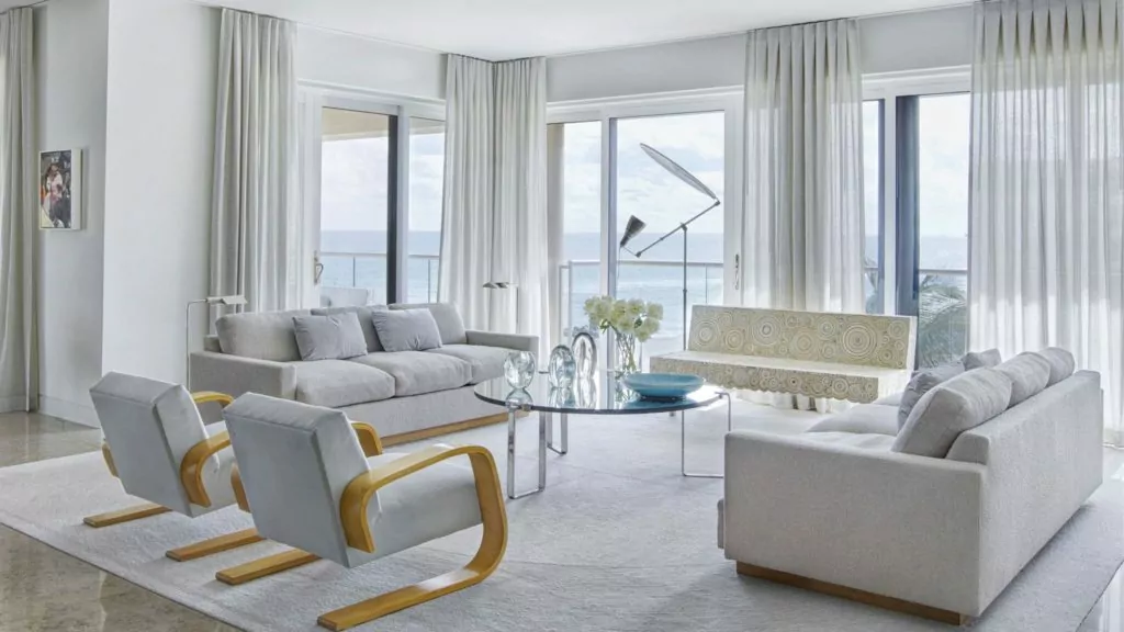 Minimalist Home Decor Ideas by Evolve India