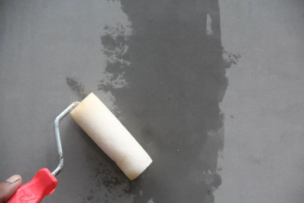 Steps To Achieve A Seamless Concrete Textured Wall