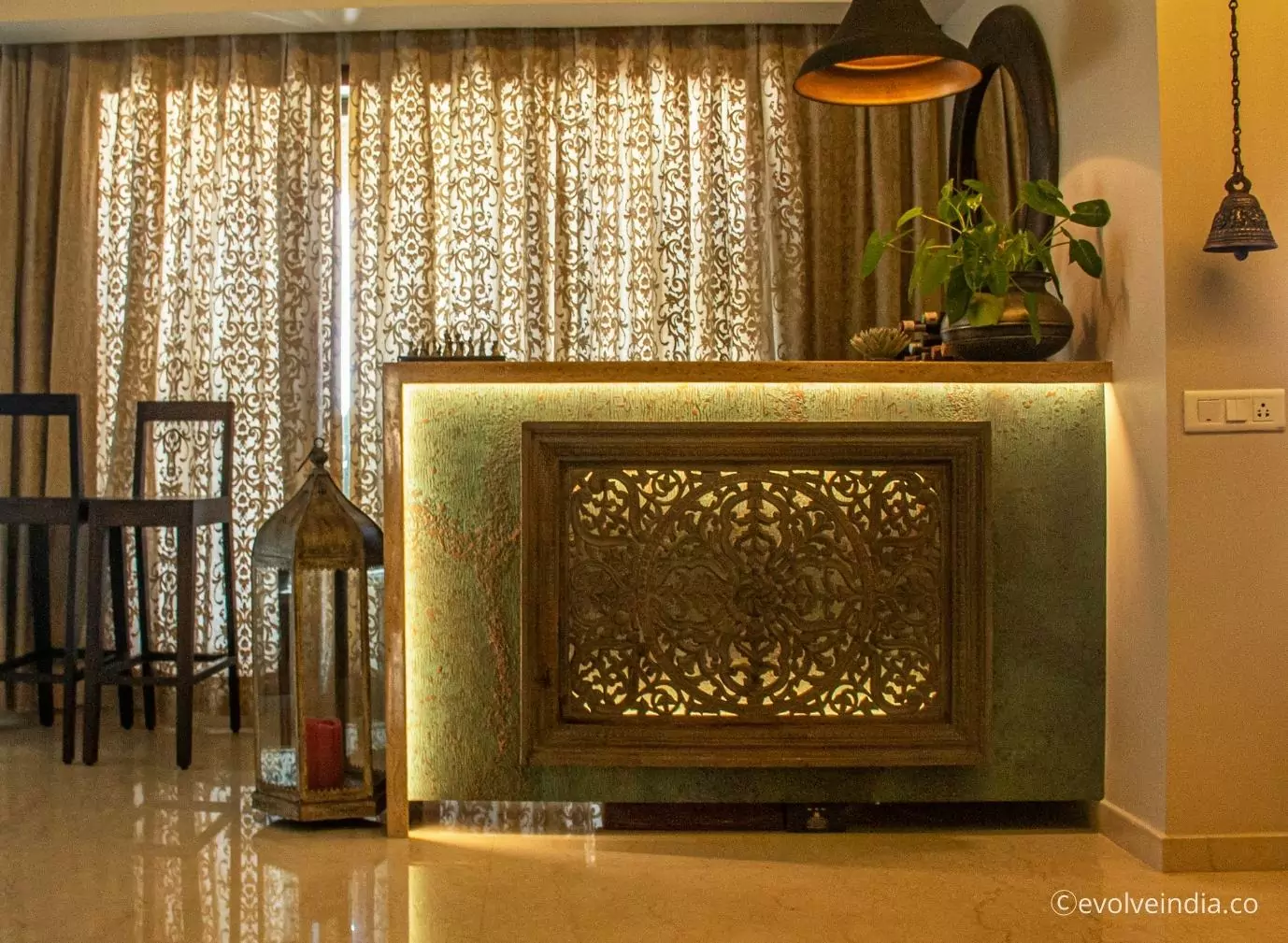 Project Work by Evolve India Residential Bar Table fabricated using Liquid Metal Copper Patina Finish